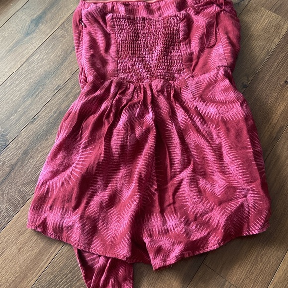 KIMCHI Blue LINEN blend strapless romper small - Picture 6 of 9